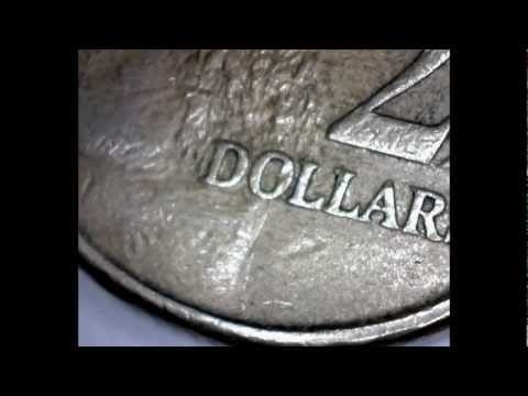 Amazing Magnified Australian 2 Dollar Coin x10 and x230