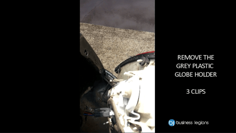 How to change holden astra sedan 2000 tail light - Remove the grey plastic globe holder
