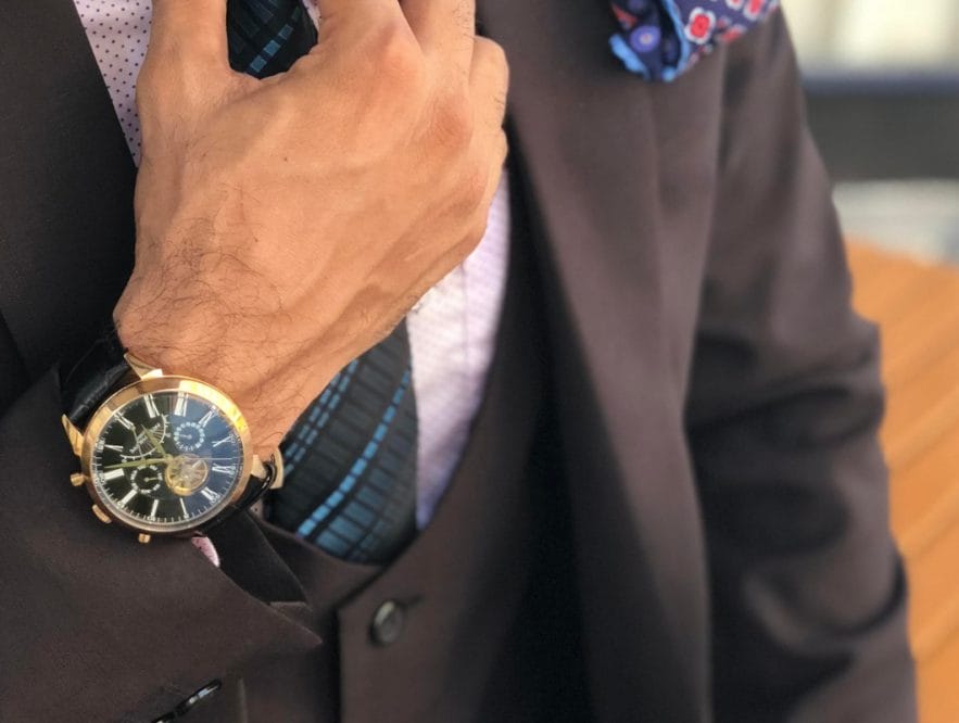 Business Legions - HOW TO MAKE A GREAT FIRST IMPRESSION IN BUSINESS Body language