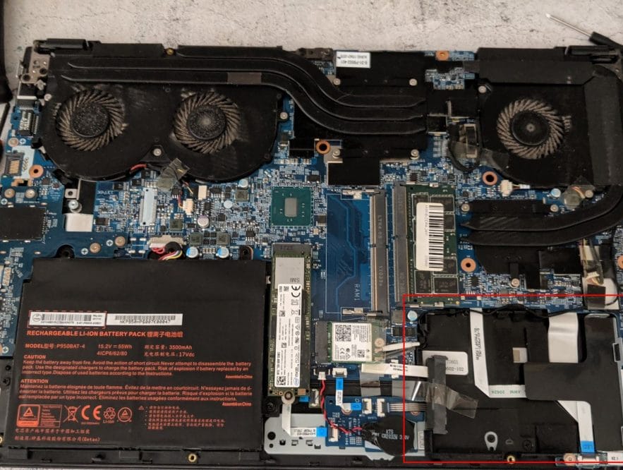 Business Legions - HOW TO OPEN THE METABOX P950HP BACK COVER SSD bay