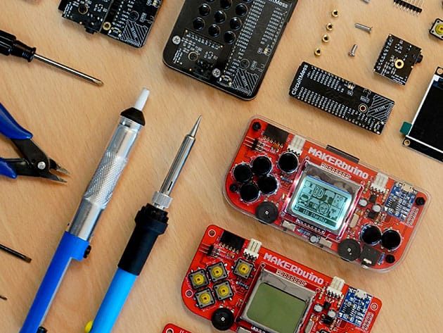 MAKERbuino Educational DIY Game Console (Standard Kit) for $69