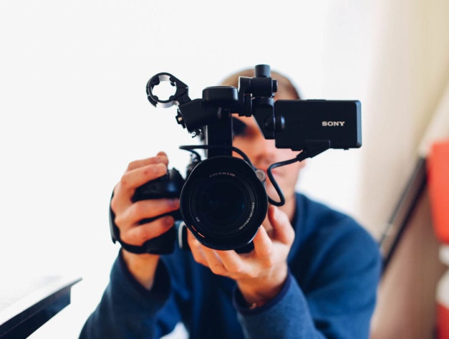Business Legions TIPS TO MAKE A STORYTELLING VIDEO COMPELLING content
